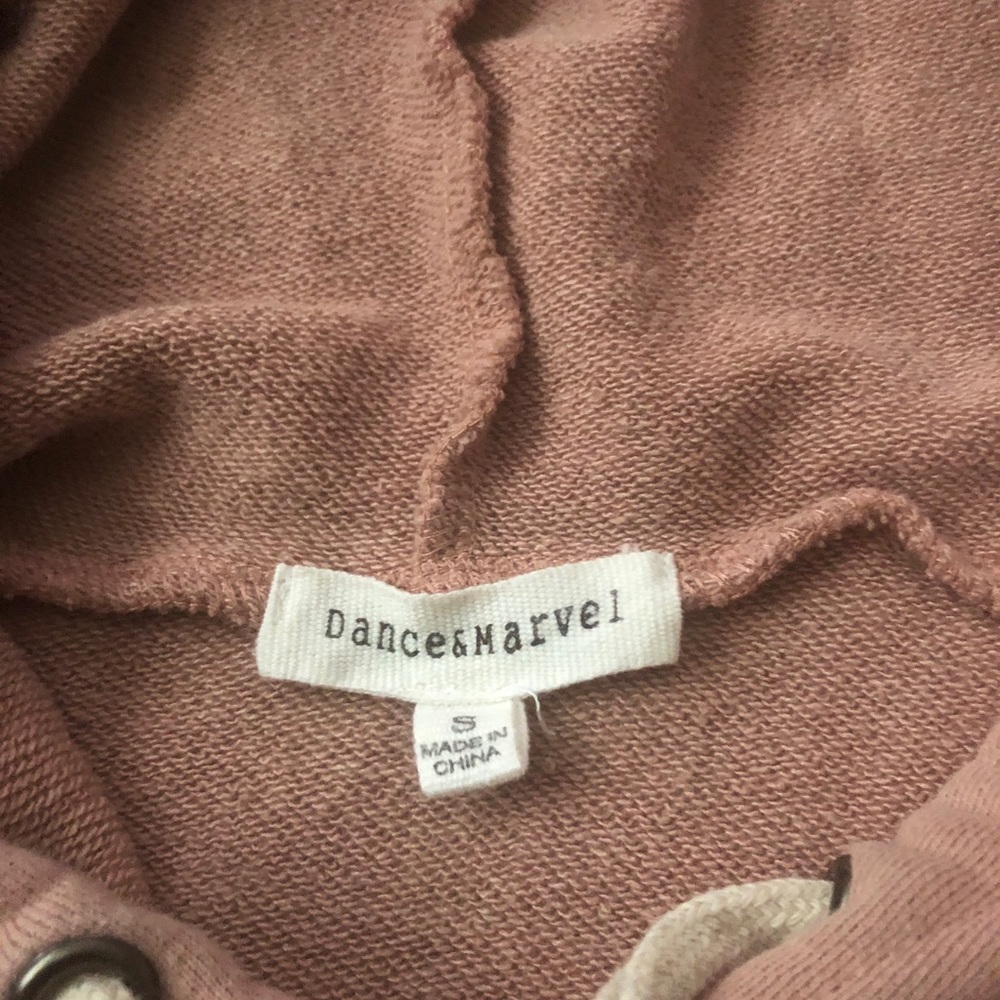 Dance&Marvel crop sweat hoodie - Picture 3 of 4